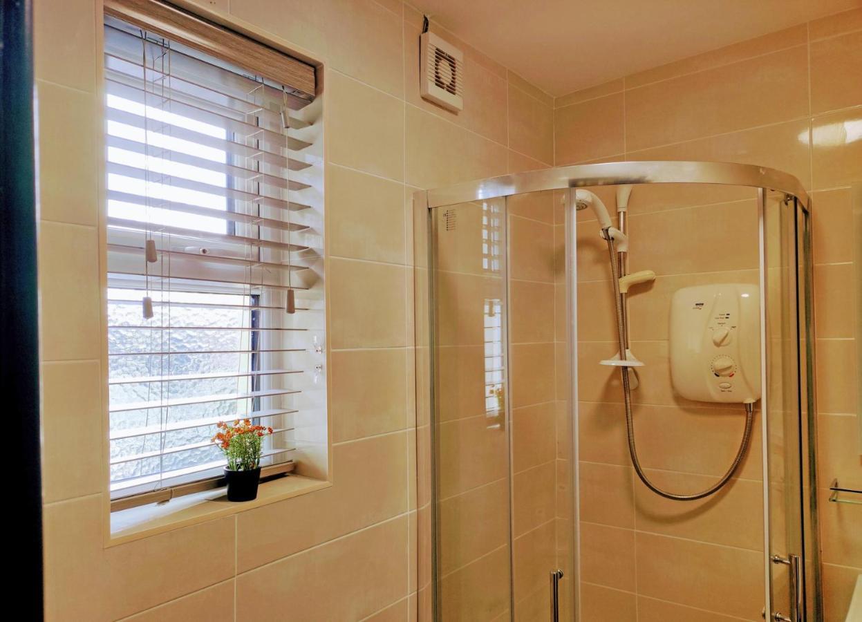 Tralee Townhouse Holiday Home By Trident Holiday Homes ภายนอก รูปภาพ